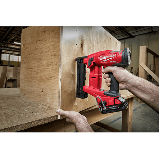 Milwaukee 2749-20 M18 Fuel Stapler (Tool Only) - Image 2