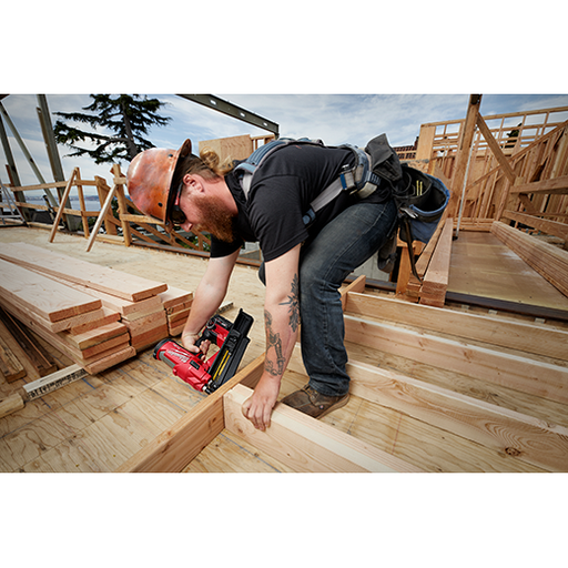 Milwaukee 2744-20 M18 FUEL 21 Degree Framing Nailer - Image 2